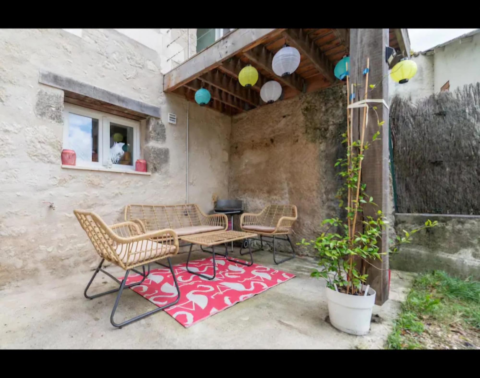 פואטייה Maison Troglodyte מראה חיצוני תמונה